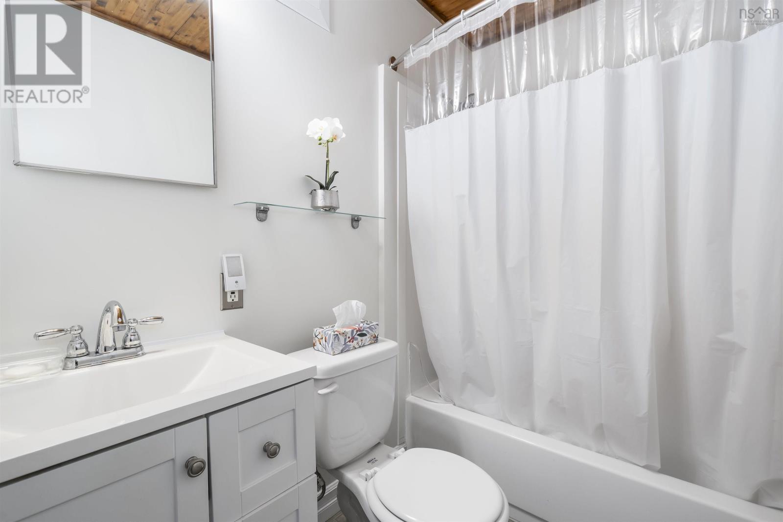 Property 18 of 29 of 117 Cavendish Road