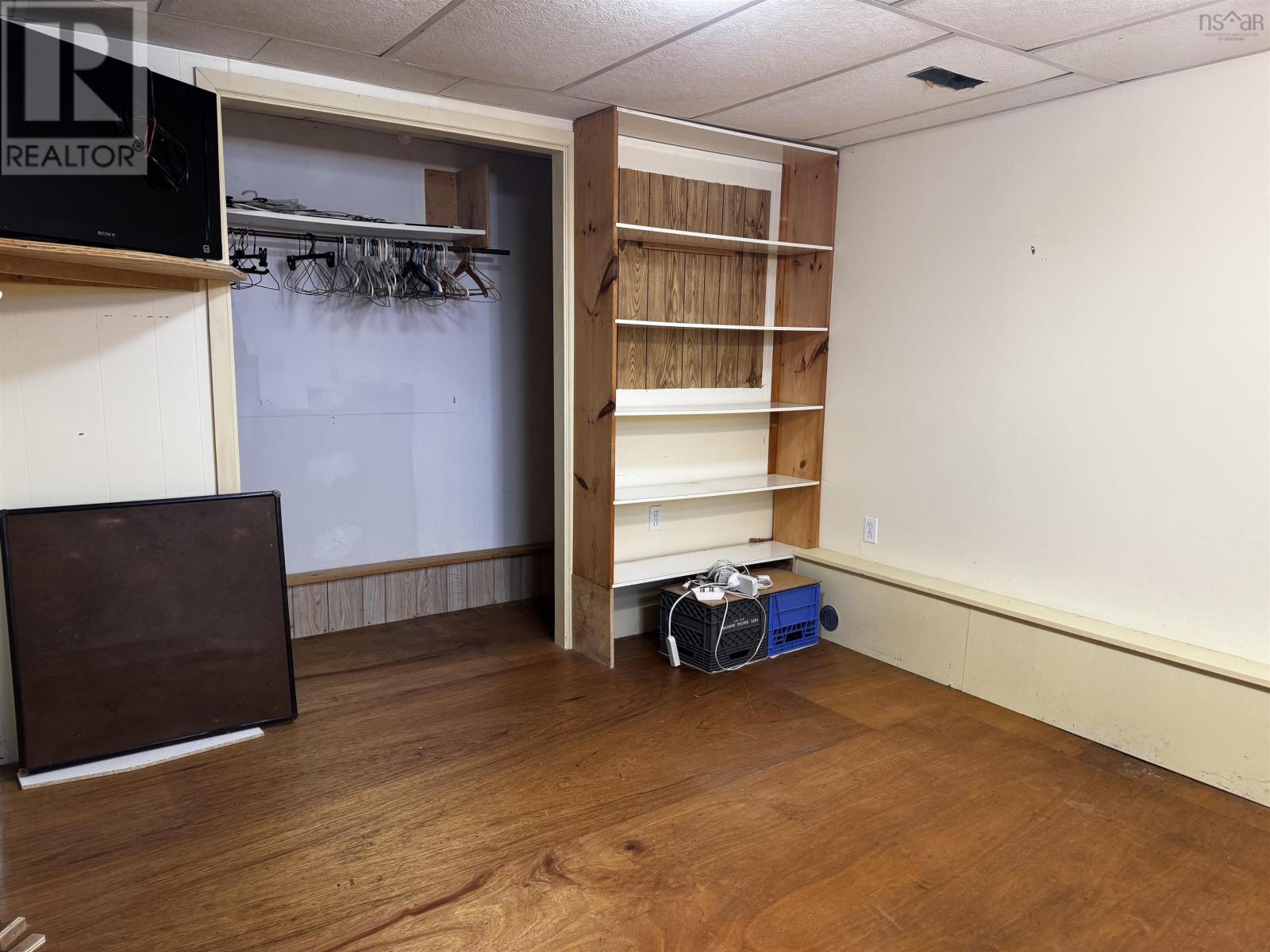 Property 22 of 44 of 7903 East Bay Highway