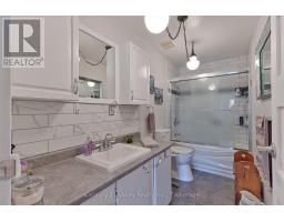 255 Flat Road, Greater Madawaska, ON K0J1N0 Photo 31