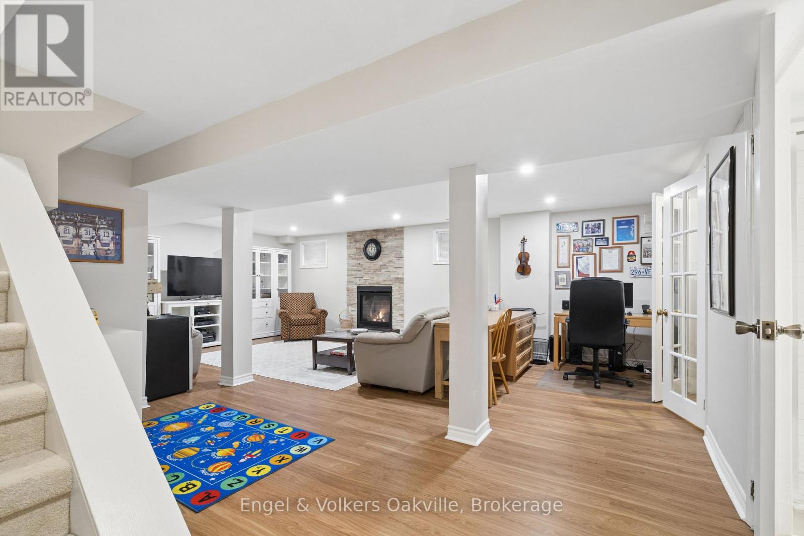 1433 KATHLEEN CRESCENT, Oakville (FA Falgarwood), Ontario