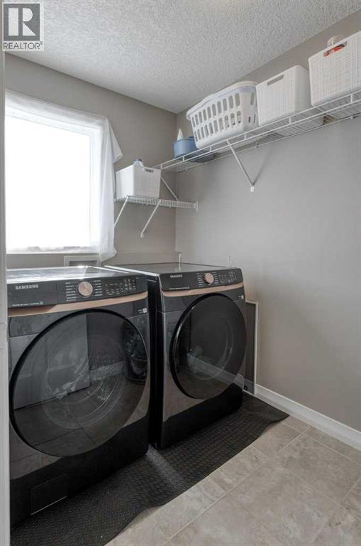 128 Sunset Park, Cochrane