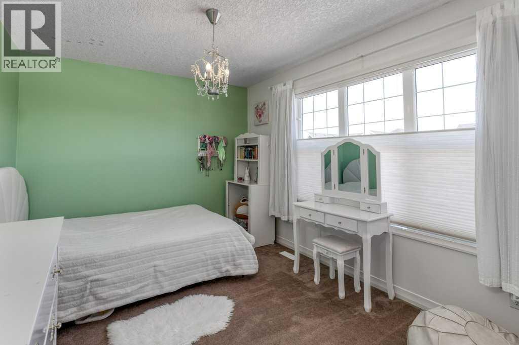 128 Sunset Park, Cochrane