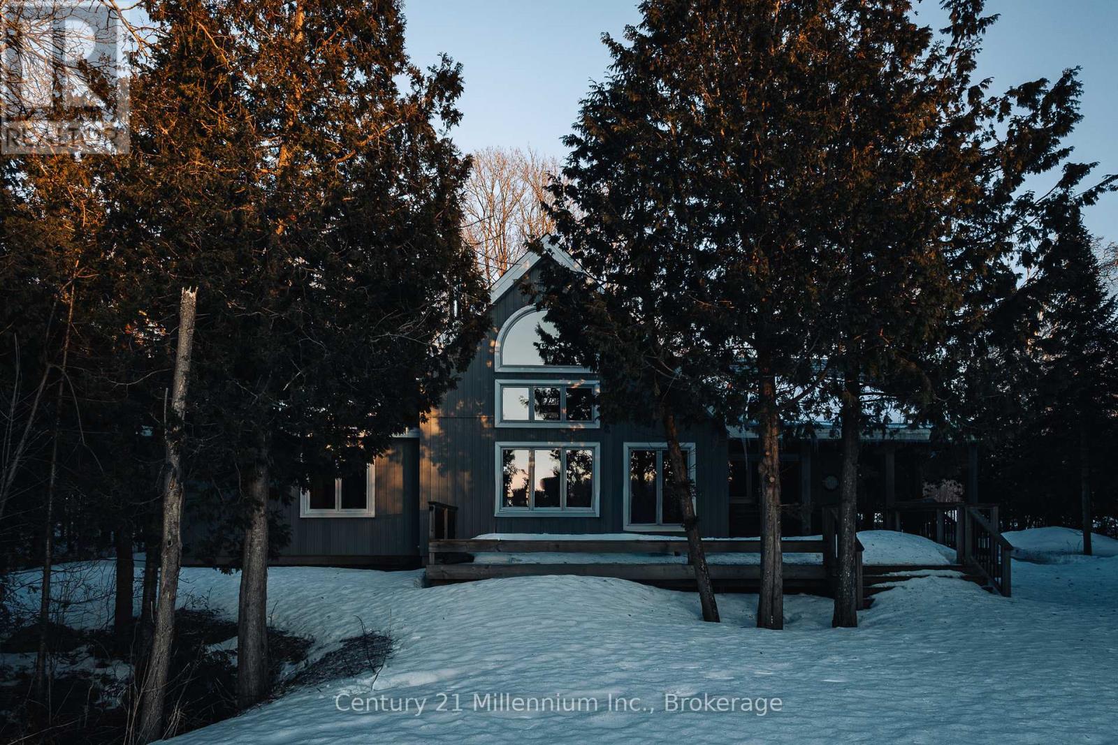 20 COTTAGE COVE ROAD