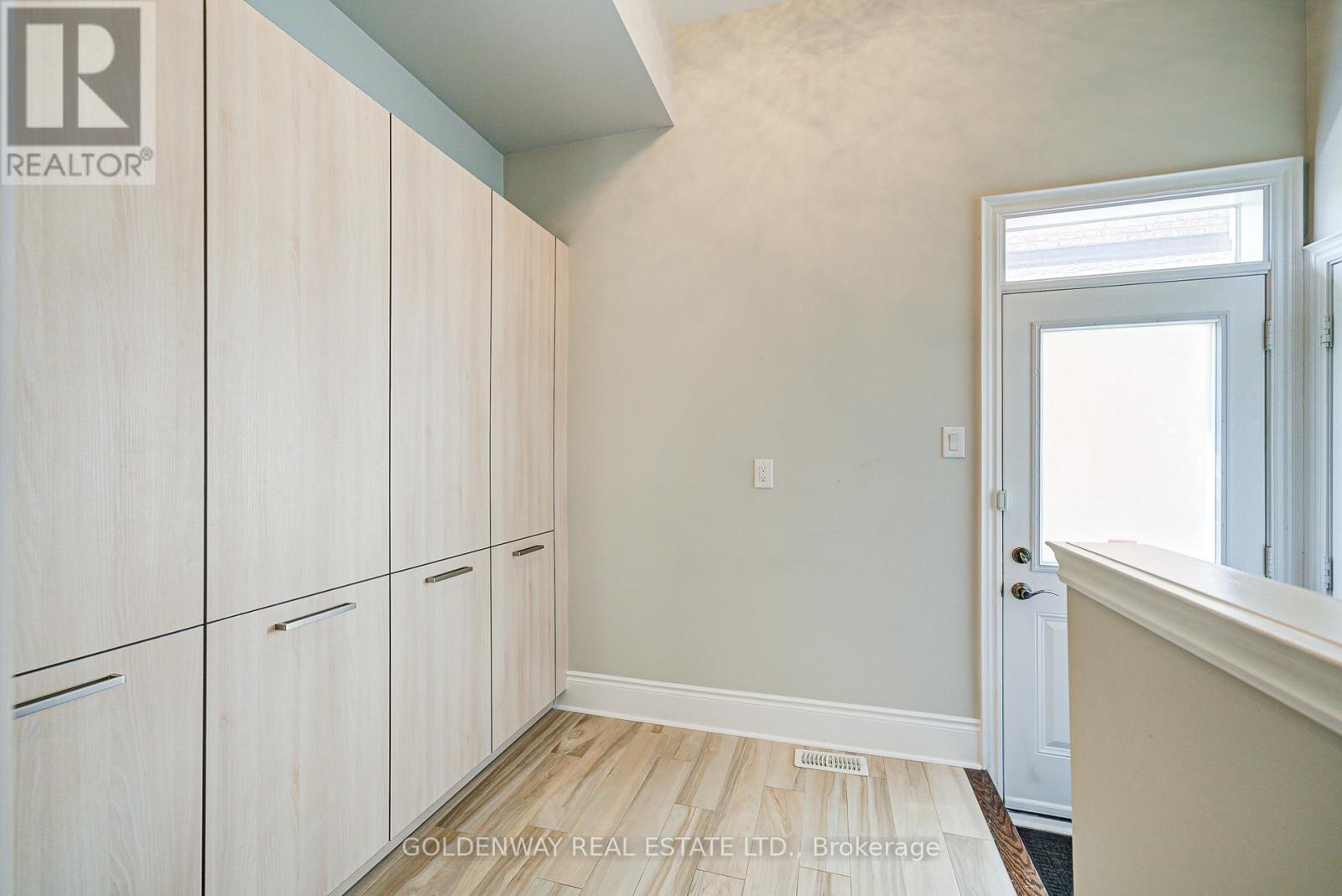 229 HUNTERWOOD CHASE - 21