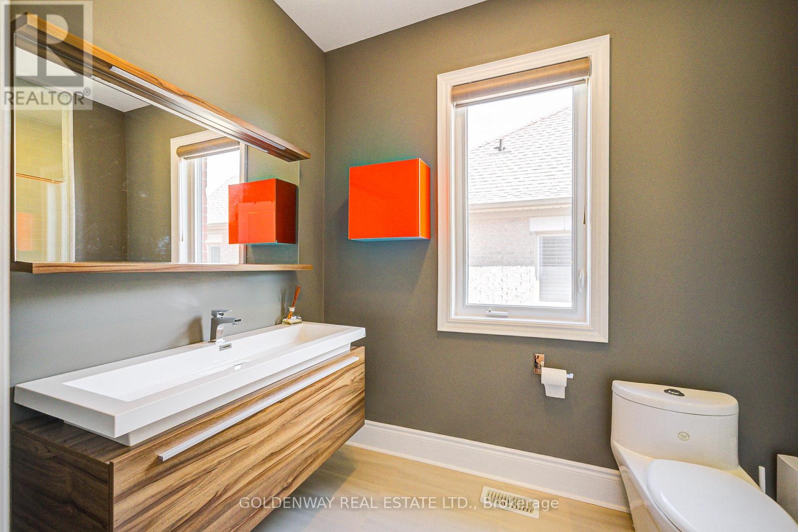 229 HUNTERWOOD CHASE - 29