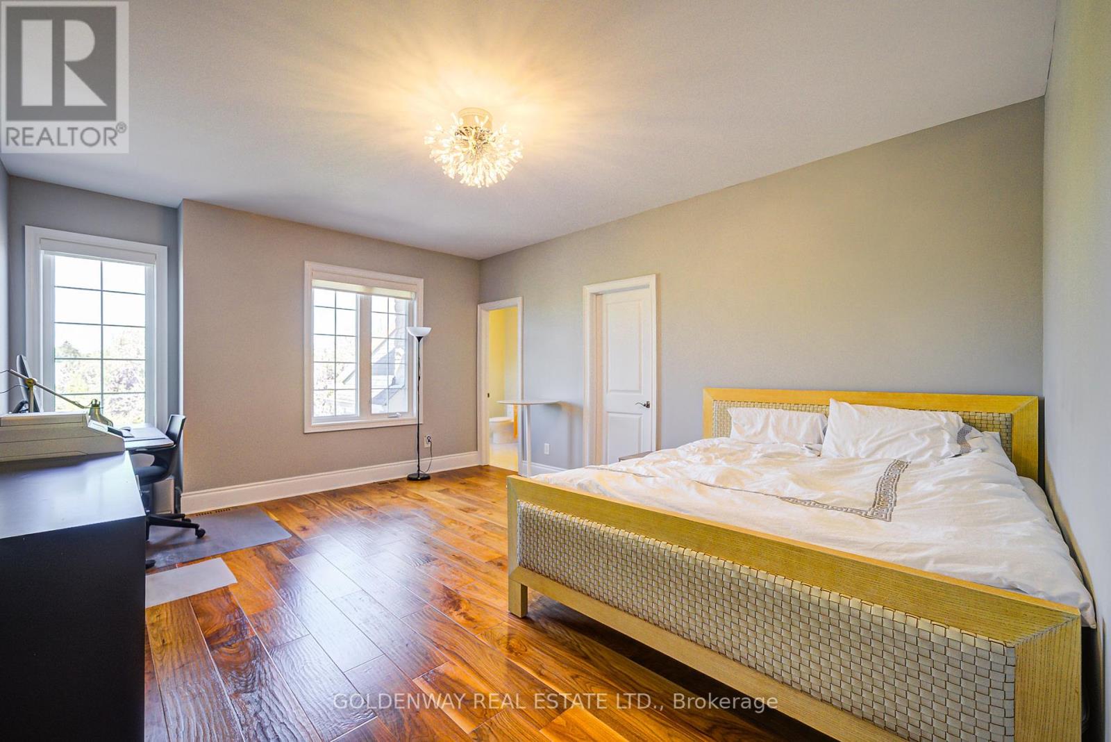 229 HUNTERWOOD CHASE - 30