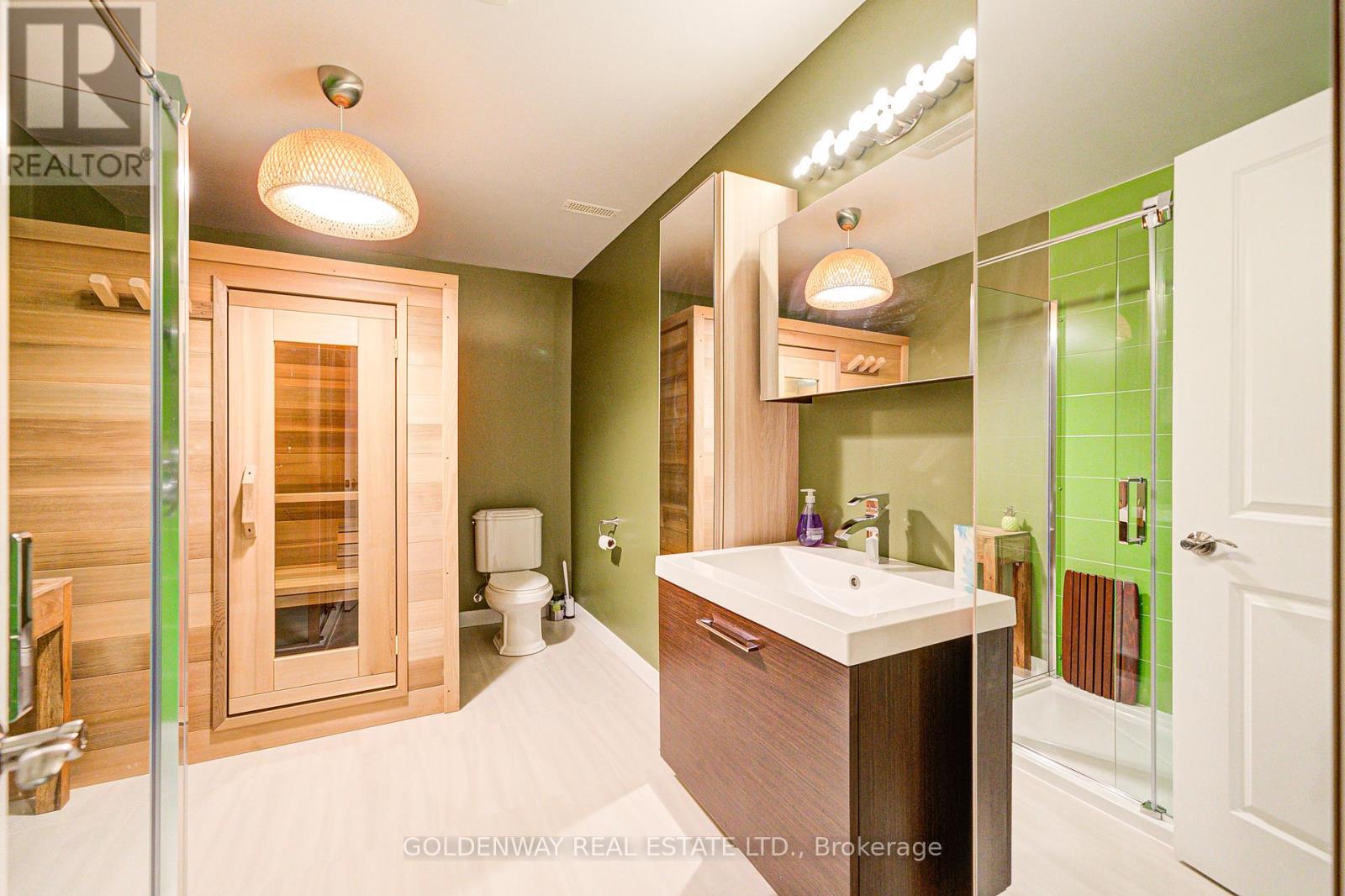 229 HUNTERWOOD CHASE - 46