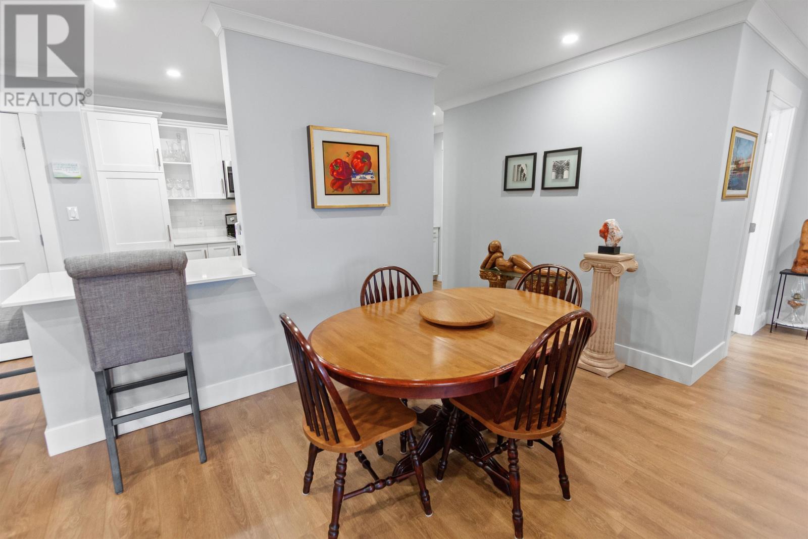 #403 18 GILBERT DRIVE - 6