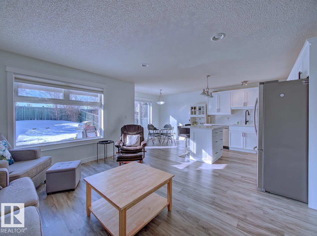 57 Westwood LN, Fort Saskatchewan