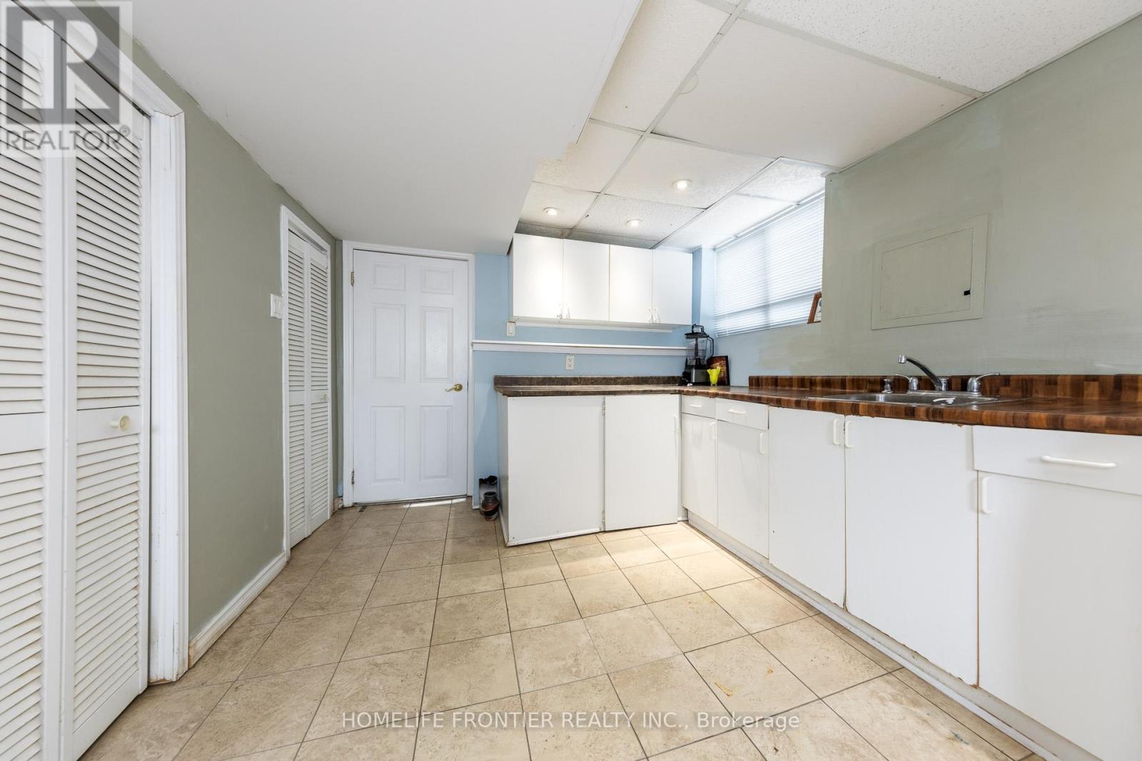 3223 CONSTITUTION BOULEVARD - 35