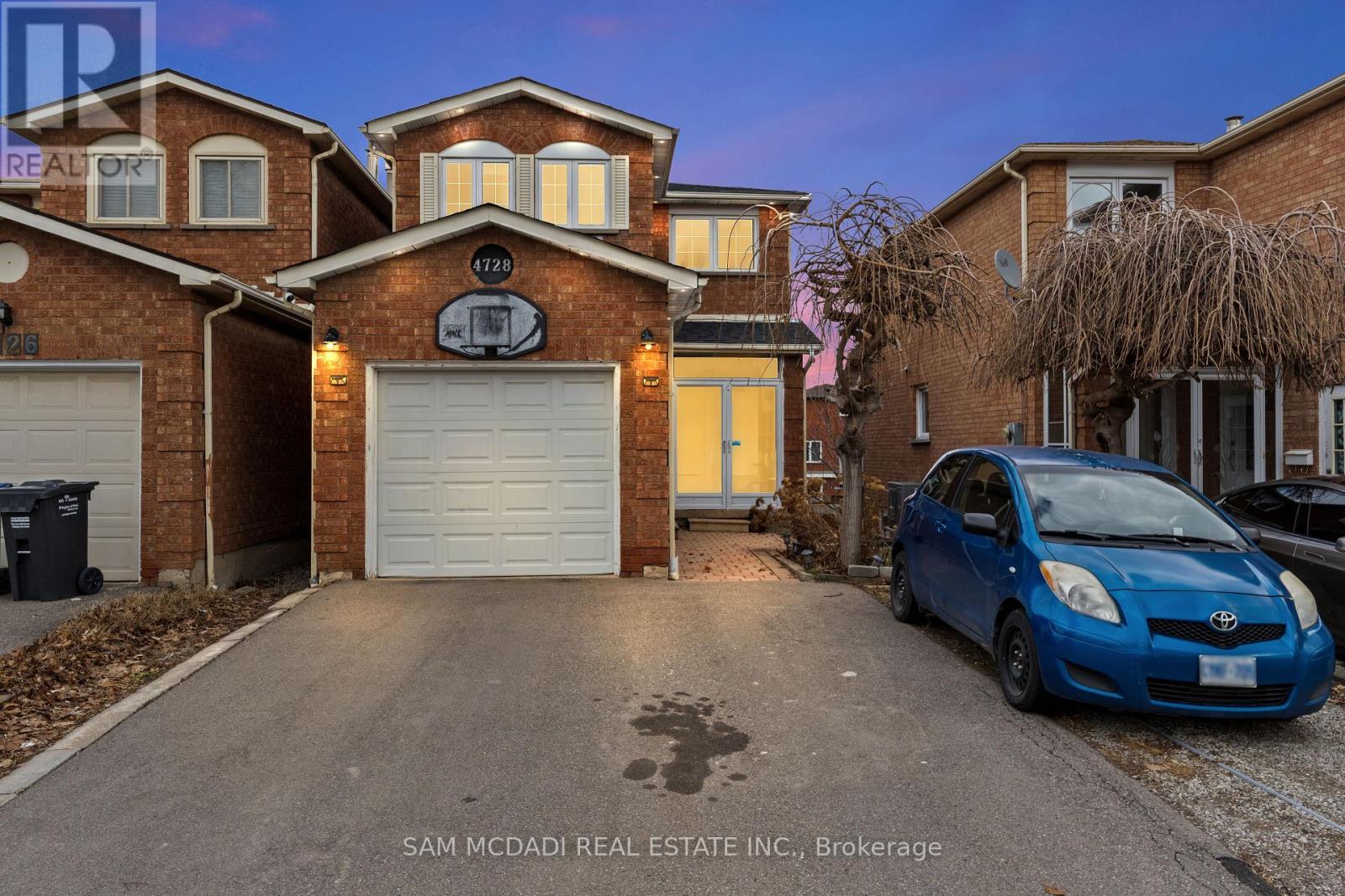 4728 ANTELOPE CRESCENT - 1