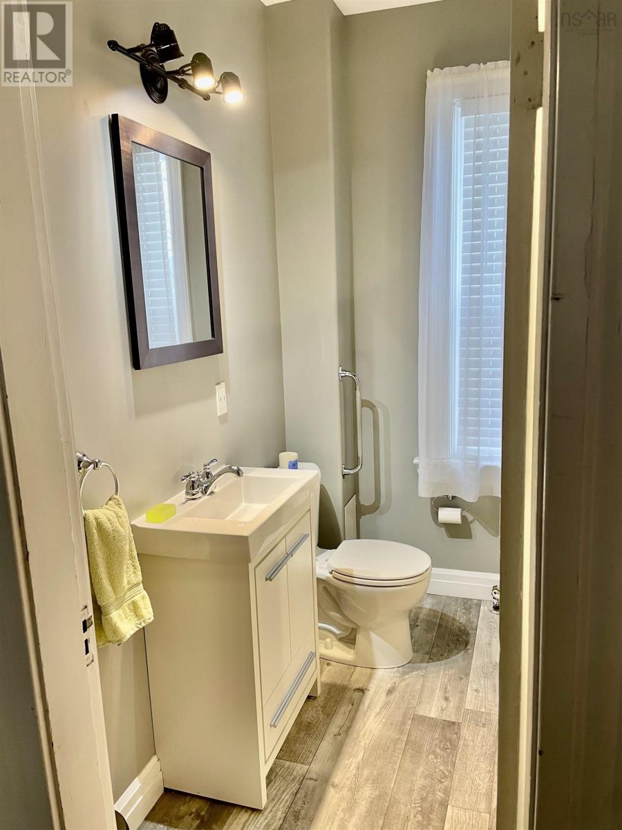 Property 26 of 31 of 349 Townsend Street