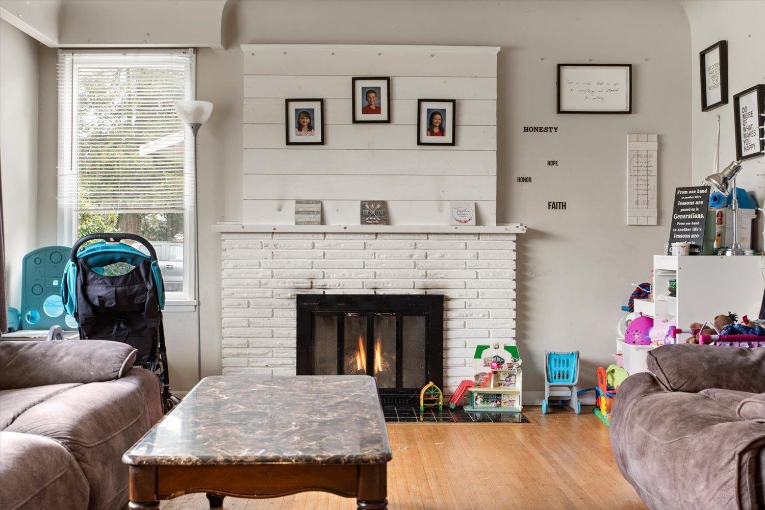 33919 VICTORY BOULEVARD, Abbotsford