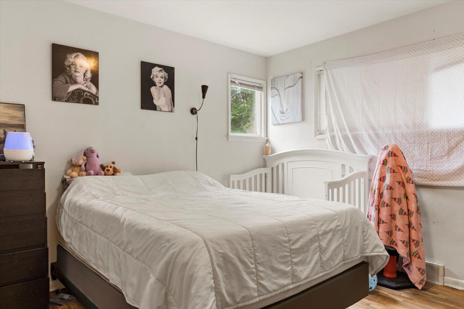 33919 VICTORY BOULEVARD, Abbotsford