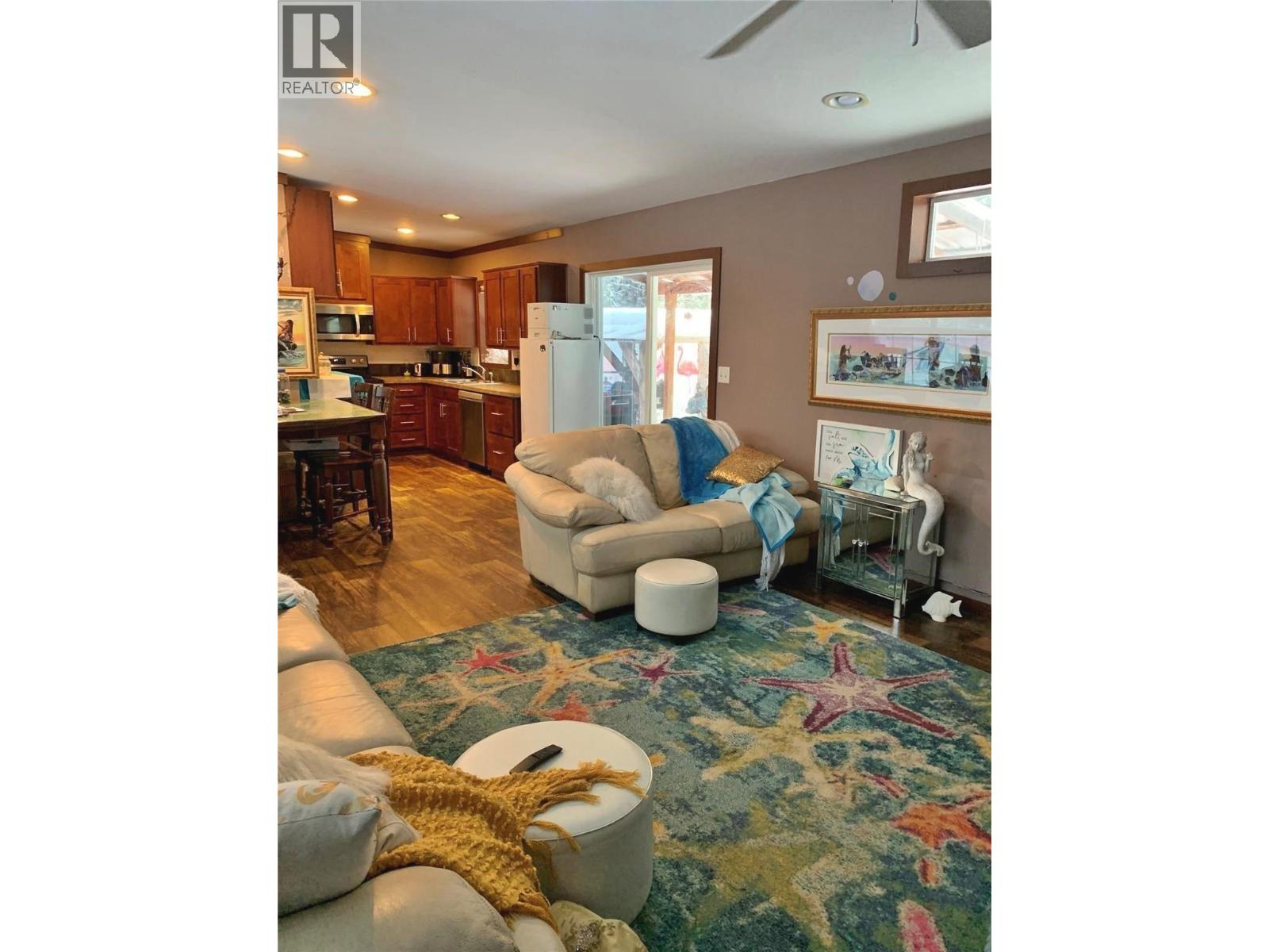 157 Ogden Road, Clearwater