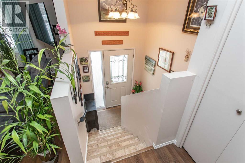 10 Patterson Crescent, Red Deer