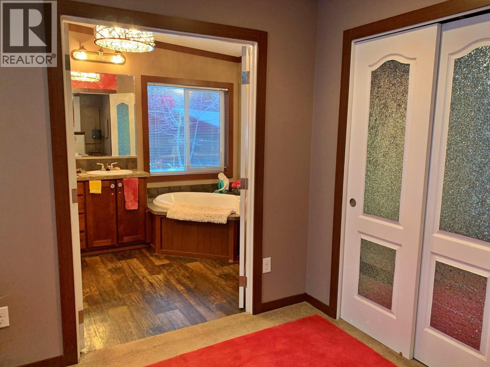 157 Ogden Road, Clearwater