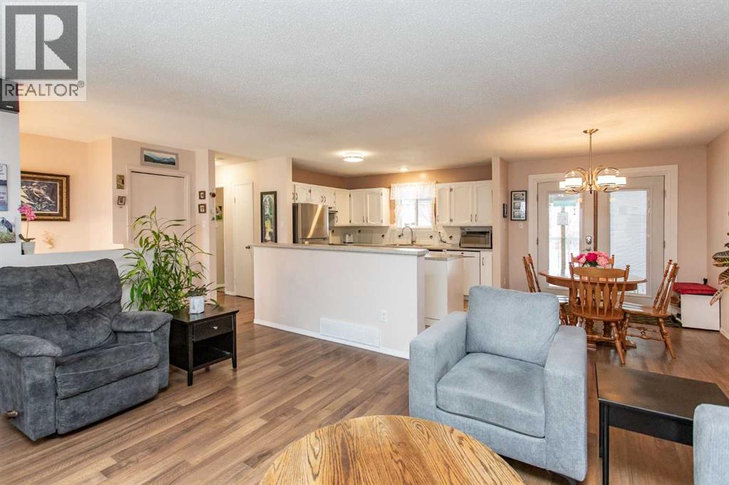 10 Patterson Crescent, Red Deer