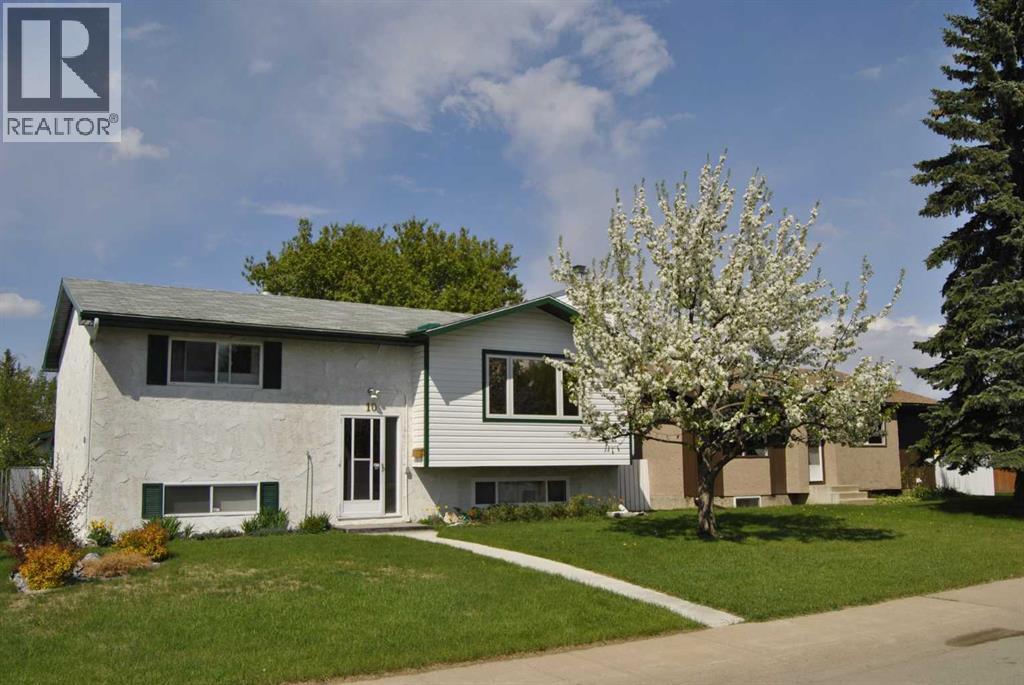 10 Patterson Crescent, Red Deer