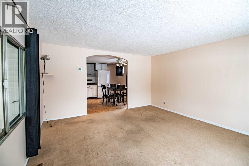 112 Lucina Street, Penhold