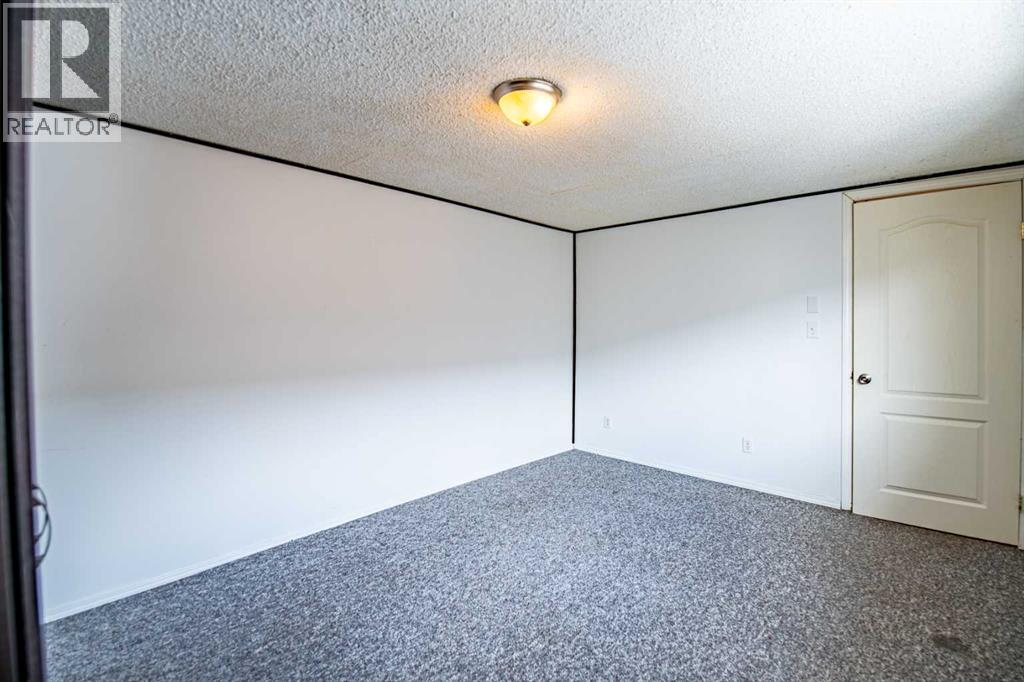 112 Lucina Street, Penhold