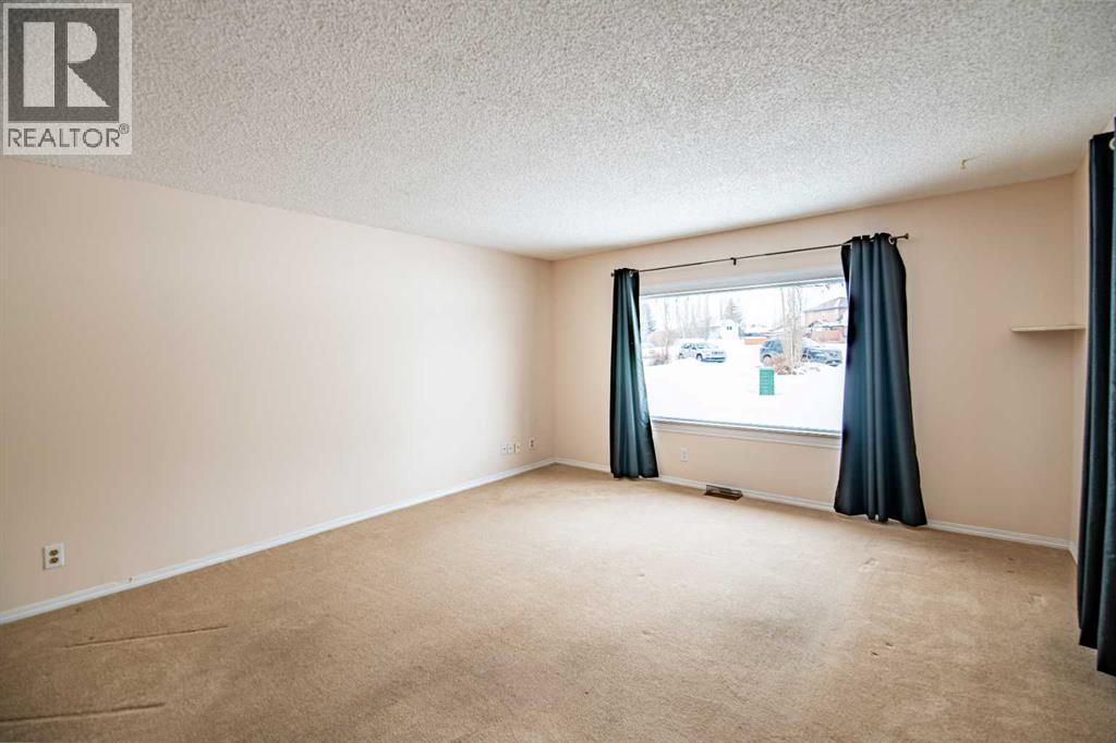 112 Lucina Street, Penhold