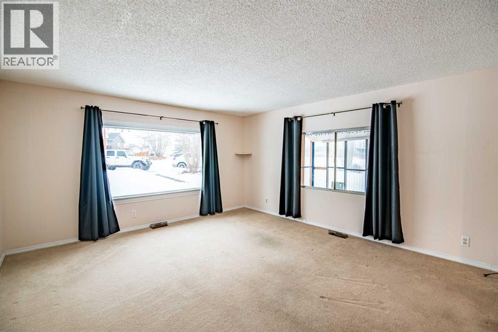 112 Lucina Street, Penhold