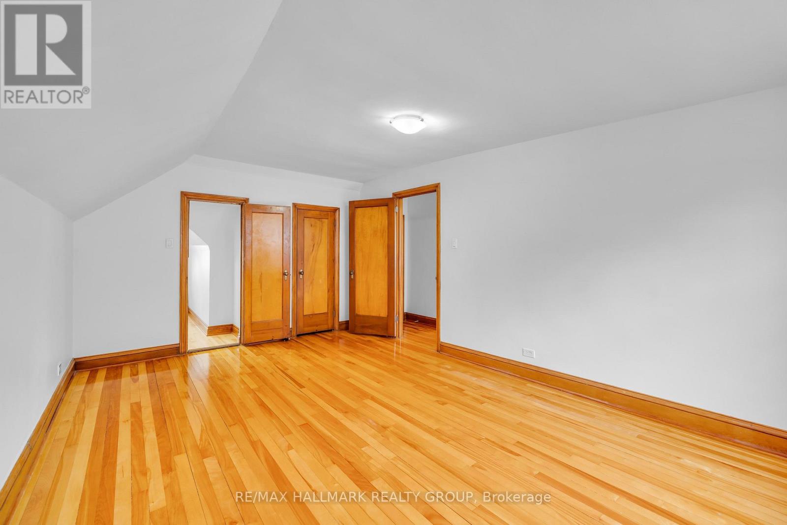 150 RUSKIN STREET, Ottawa, Ontario