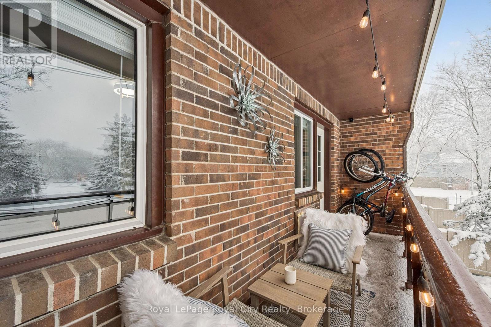 8 – 86 BURNS DRIVE, Guelph (Riverside Park), Ontario