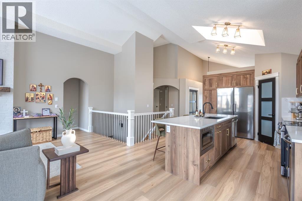 Single Family House Bungalow for Sale in  Rocky Ridge Circle NW Rocky Ridge Calgary 