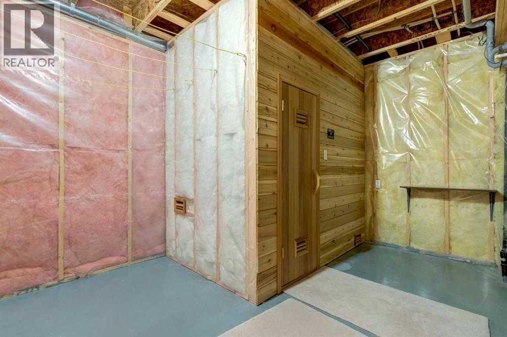 Single Family House Bungalow for Sale in  Rocky Ridge Circle NW Rocky Ridge Calgary 