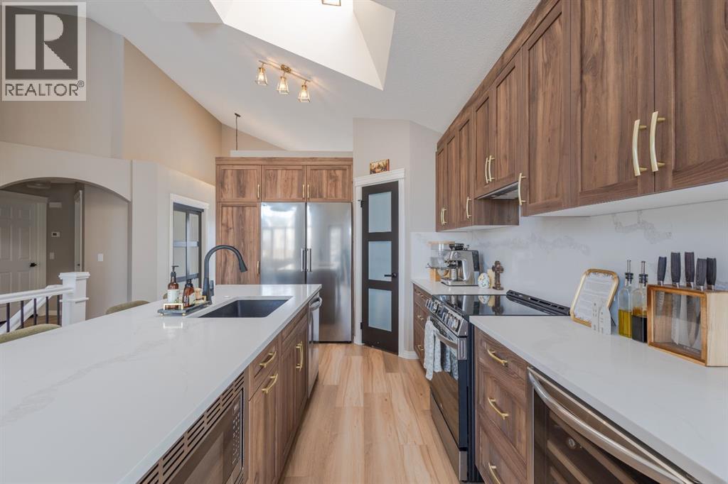 Single Family House Bungalow for Sale in  Rocky Ridge Circle NW Rocky Ridge Calgary 