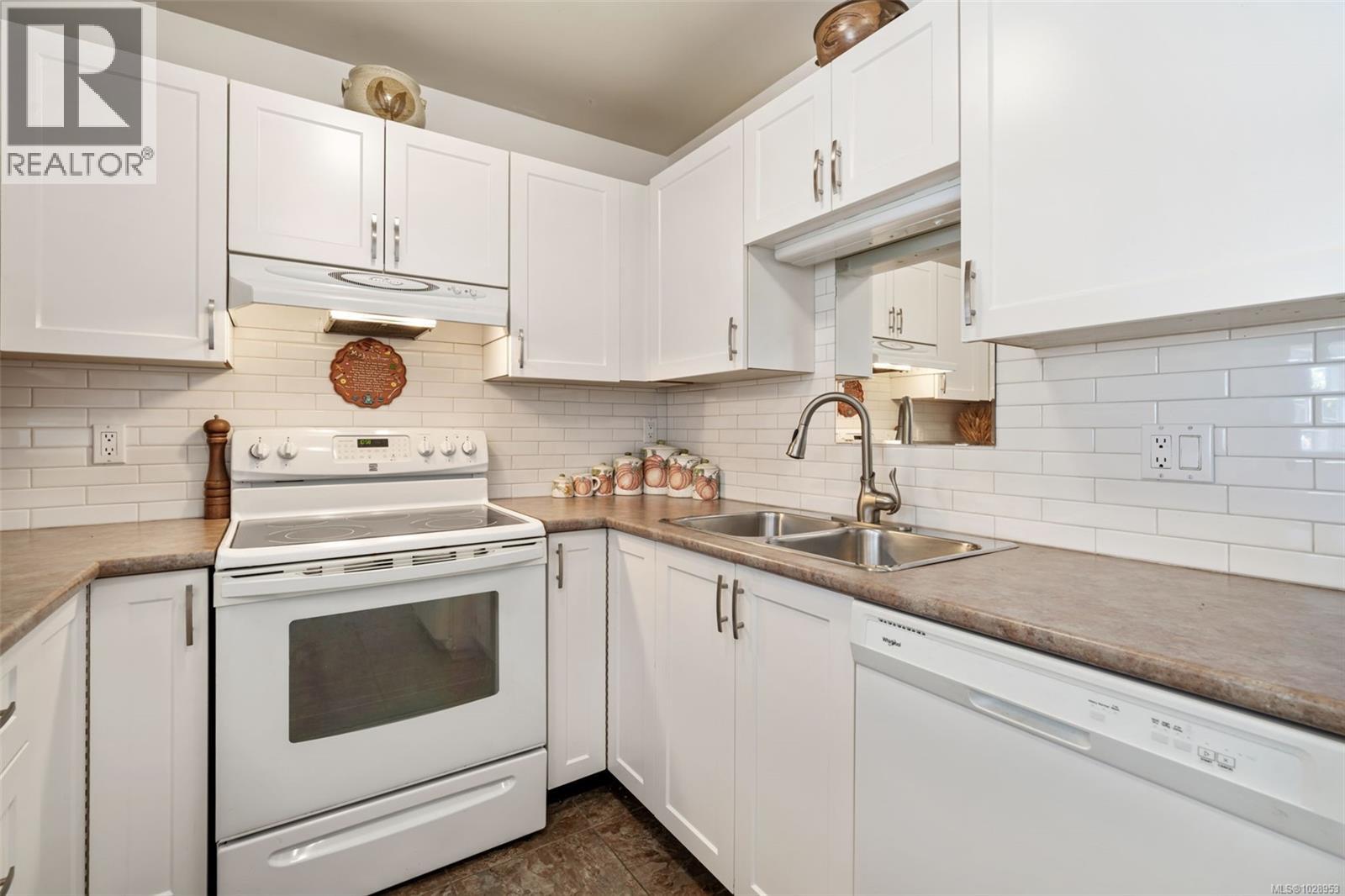 24 2600 Ferguson Road, Central Saanich