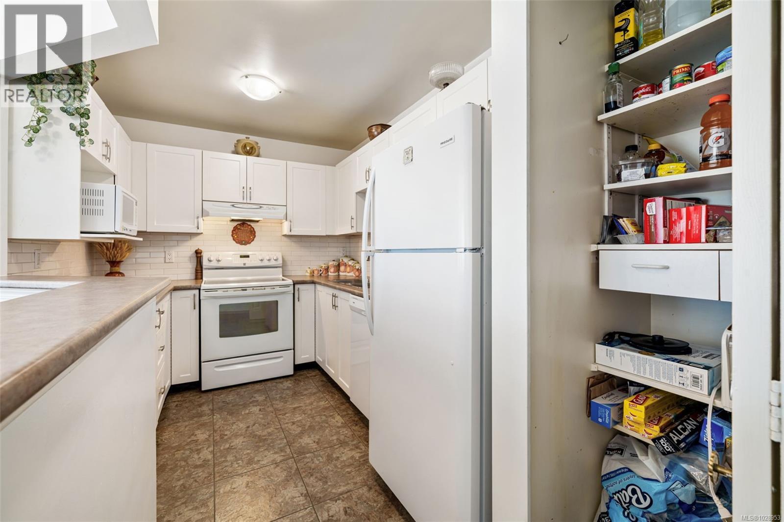 24 2600 Ferguson Road, Central Saanich