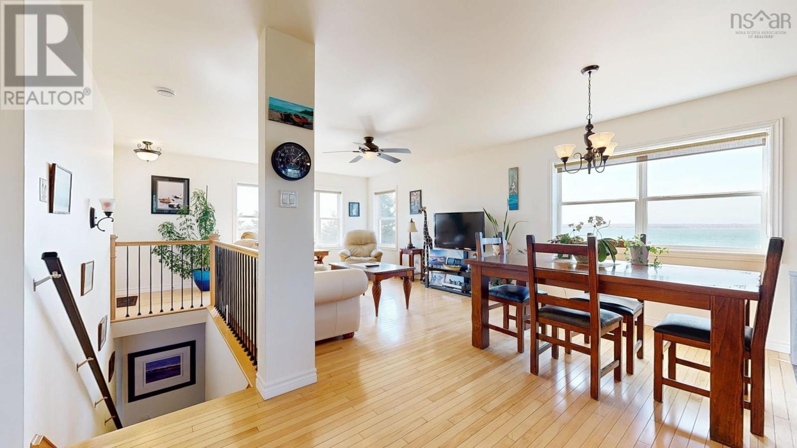 Property 24 of 49 of 29 Slipway Road