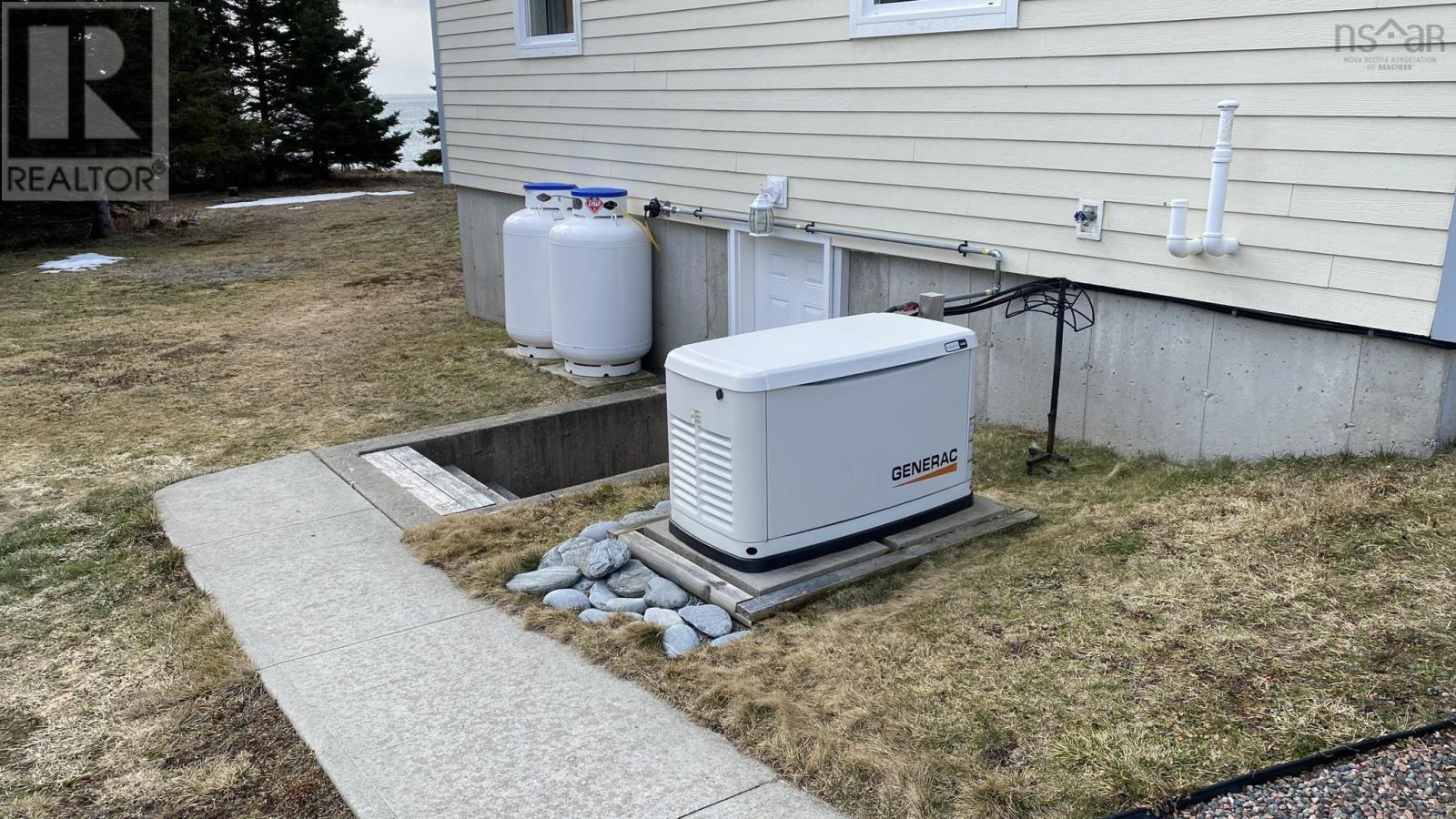 Property 42 of 49 of 29 Slipway Road