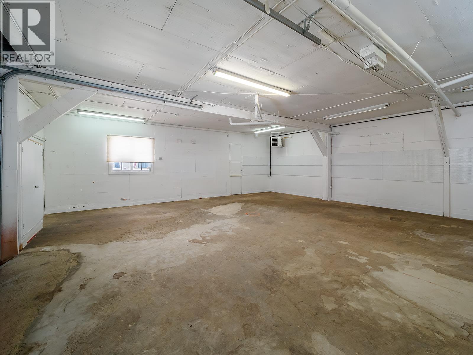 907 10th Street N, Golden — photo 3