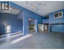 907 10th Street N, Golden, BC V0A1H0 Photo 10