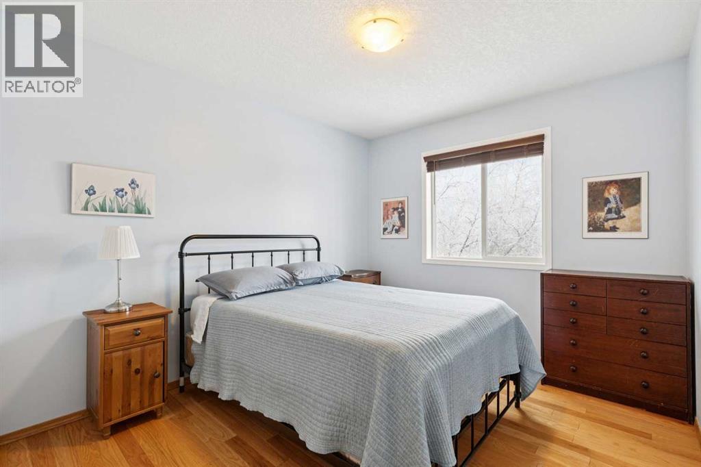 Single Family House for Sale in  Mt Brewster Circle SE McKenzie Lake Calgary 