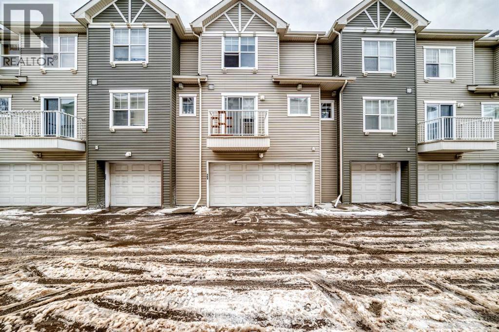 Single Family House for Sale in  Elgin Gardens SE McKenzie Towne Calgary 