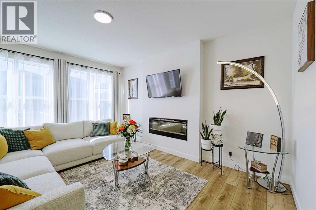 Single Family House for Sale in  Belmont Green SW Belmont Calgary 