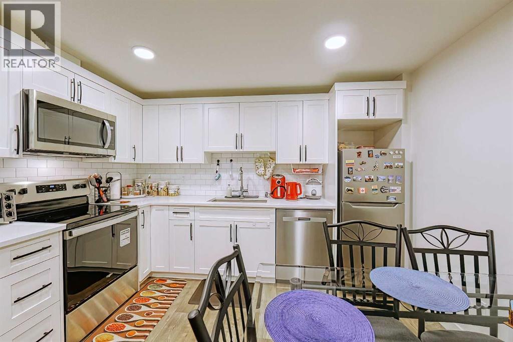 Single Family House for Sale in  Belmont Green SW Belmont Calgary 