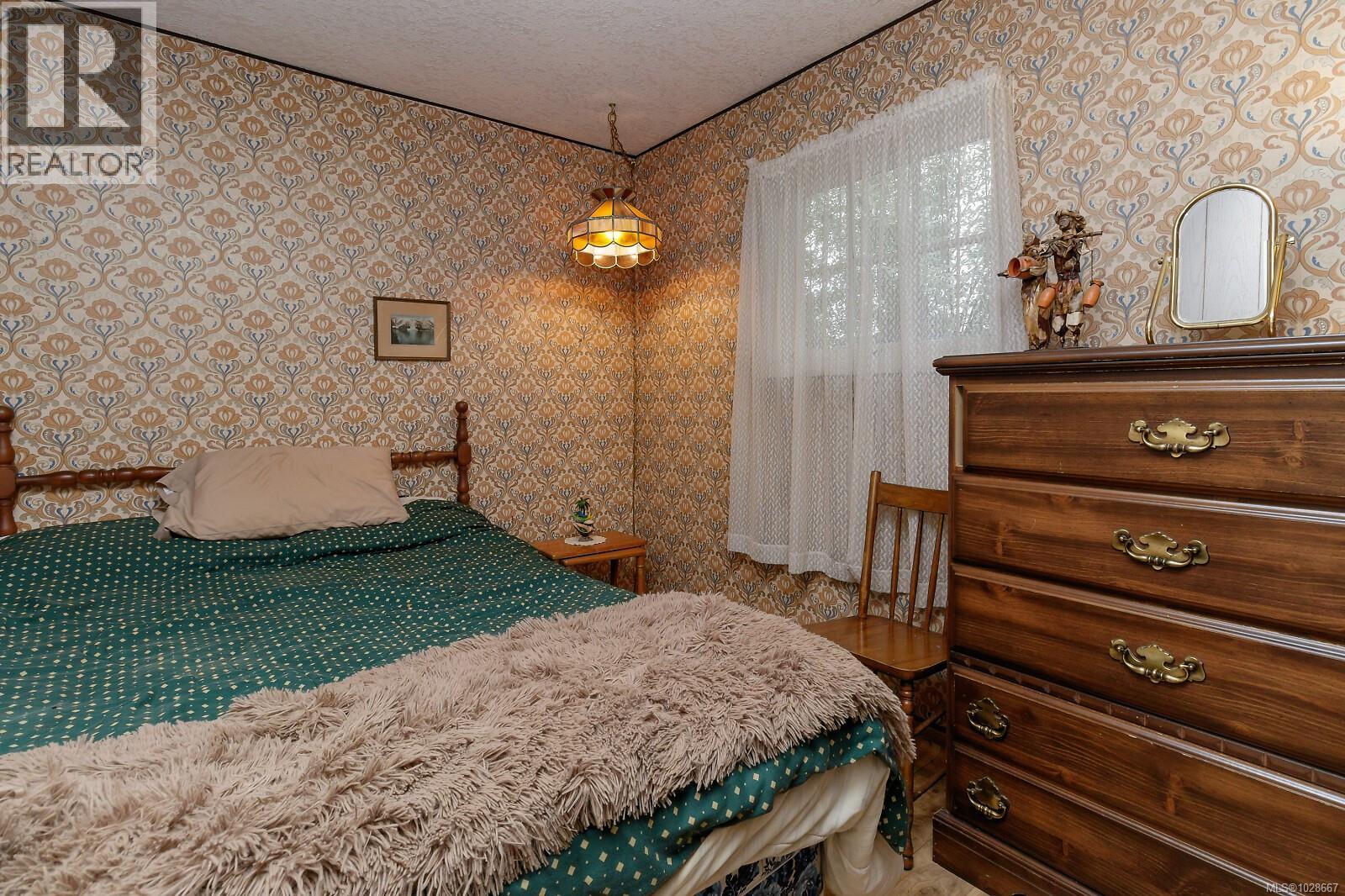 1598 CHAPLIN ST - 22