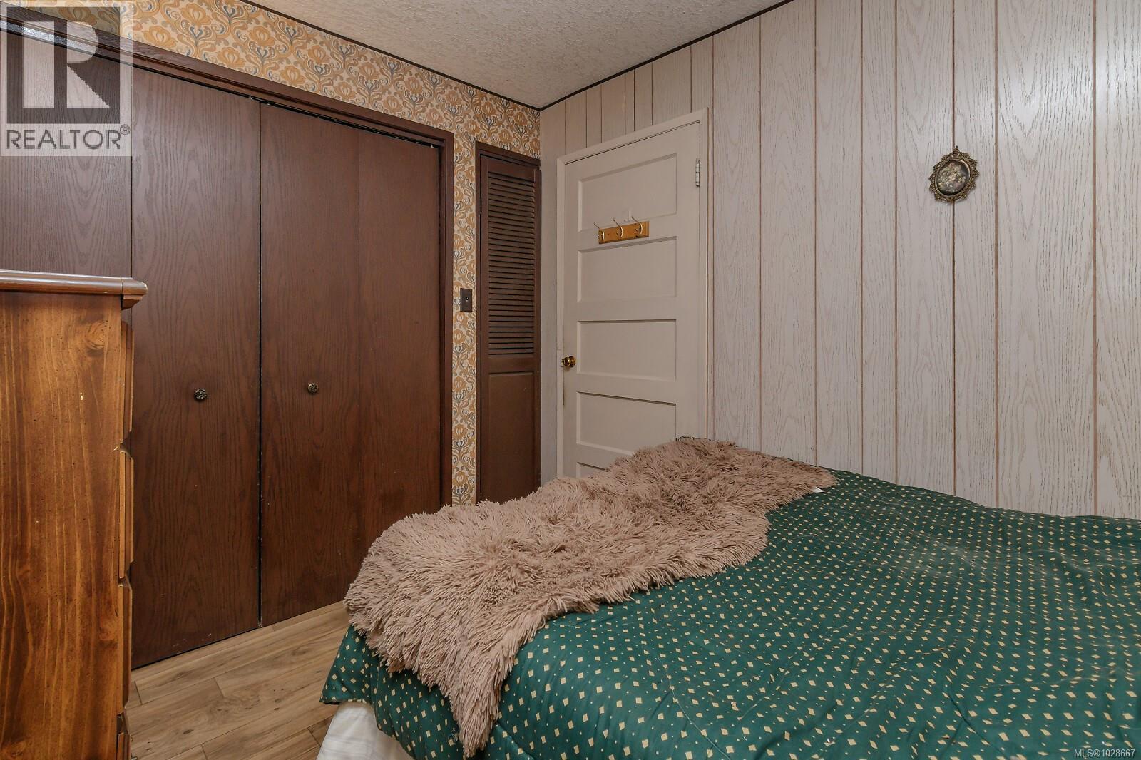 1598 CHAPLIN ST - 23