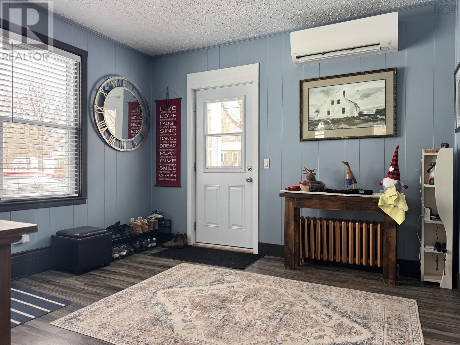 Property 4 of 26 of 21 6th Street