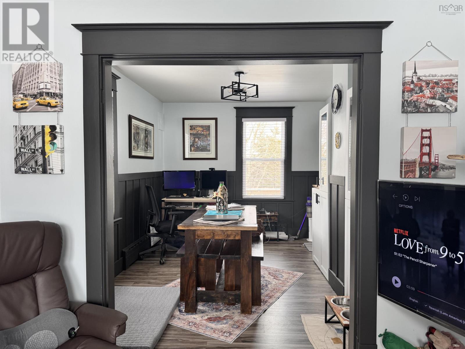 Property 8 of 26 of 21 6th Street