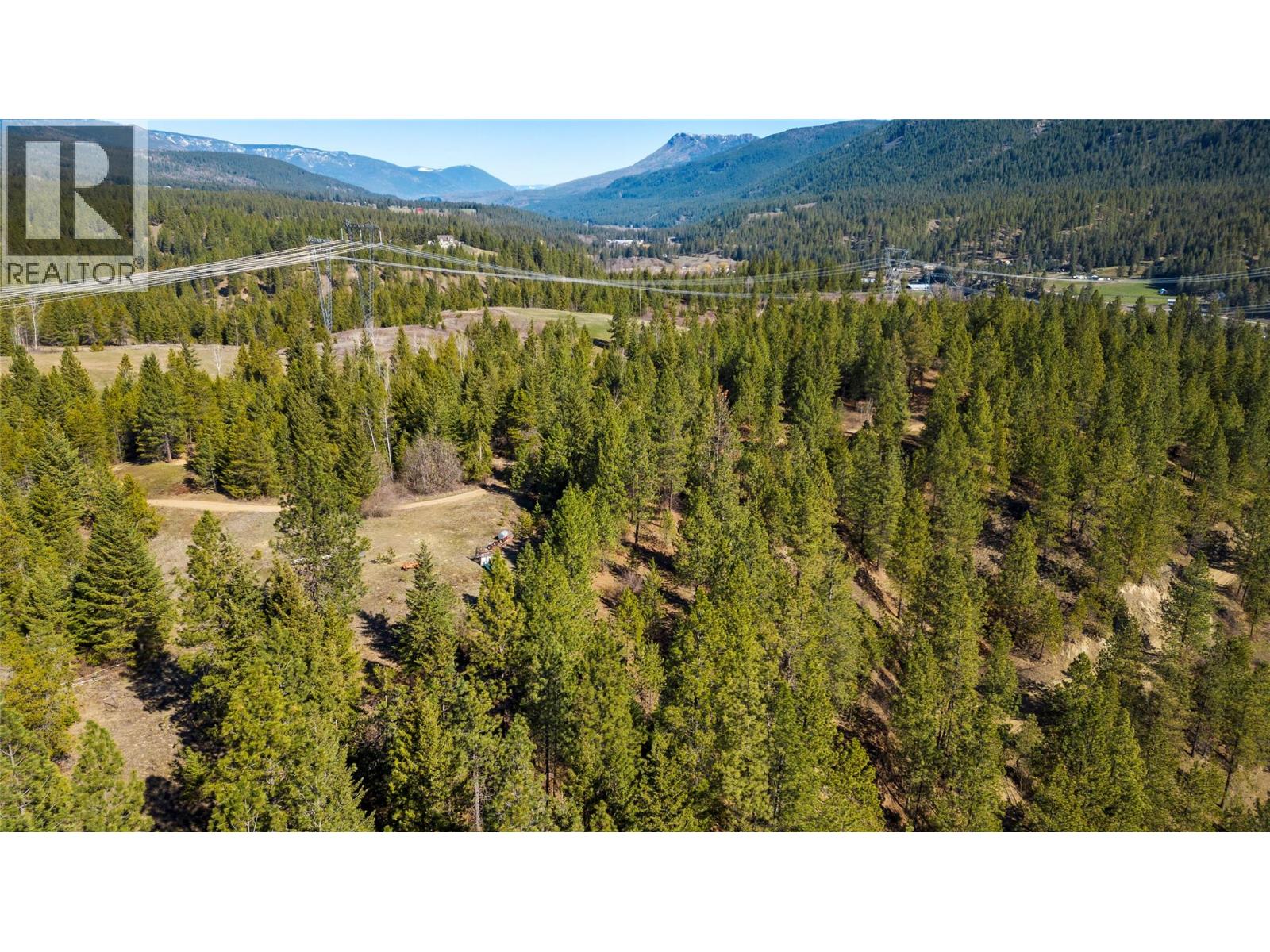 2720 Salmon River Road, Salmon Arm