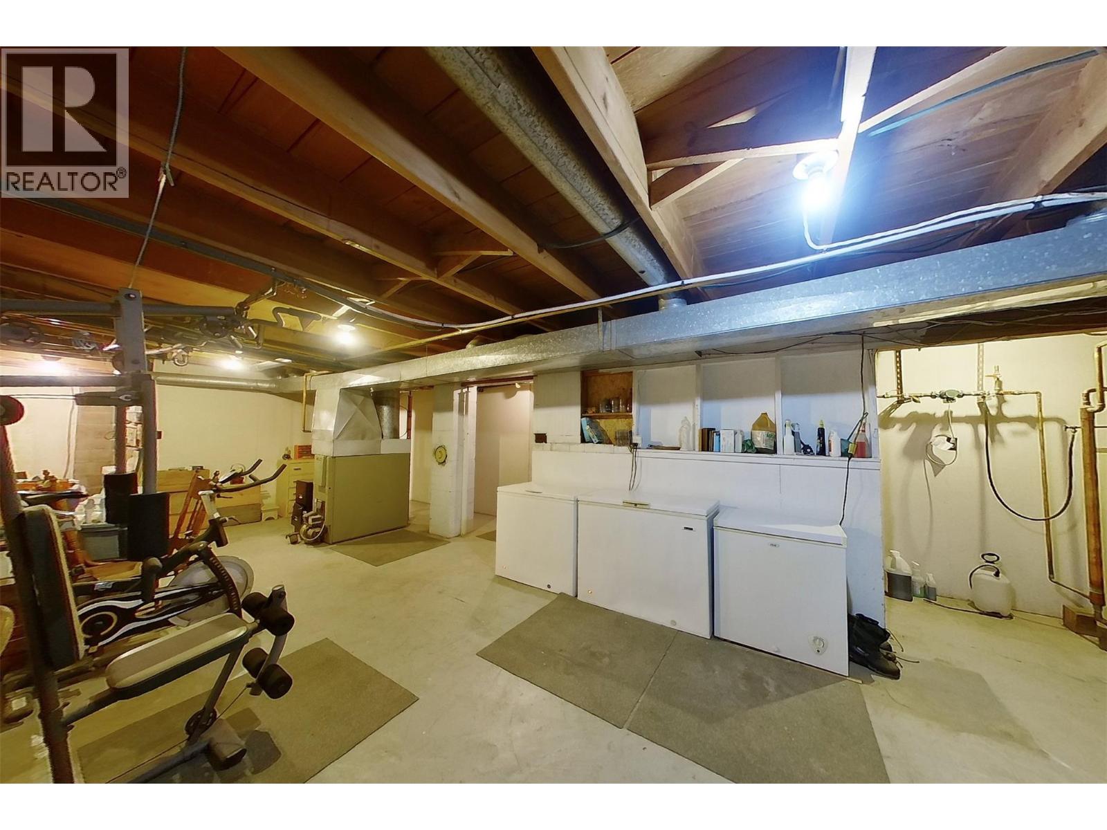 2720 Salmon River Road - 51