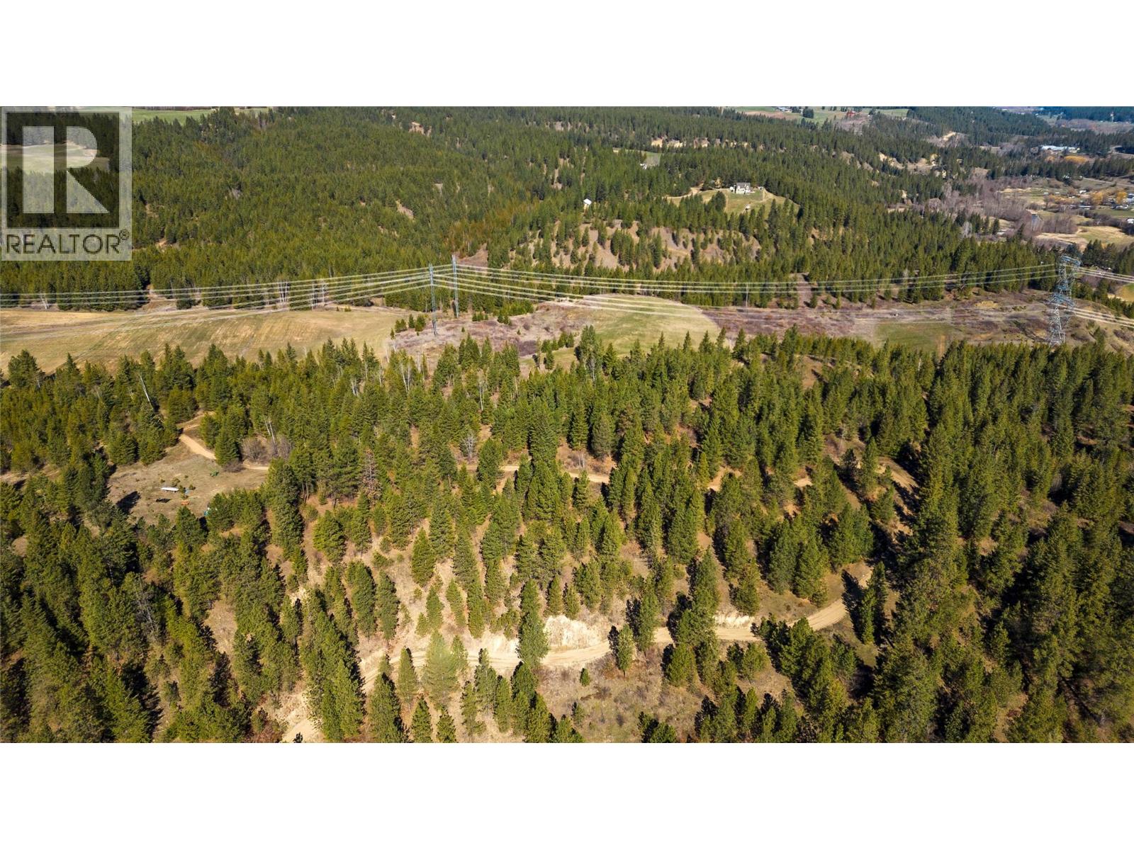 2720 Salmon River Road, Salmon Arm