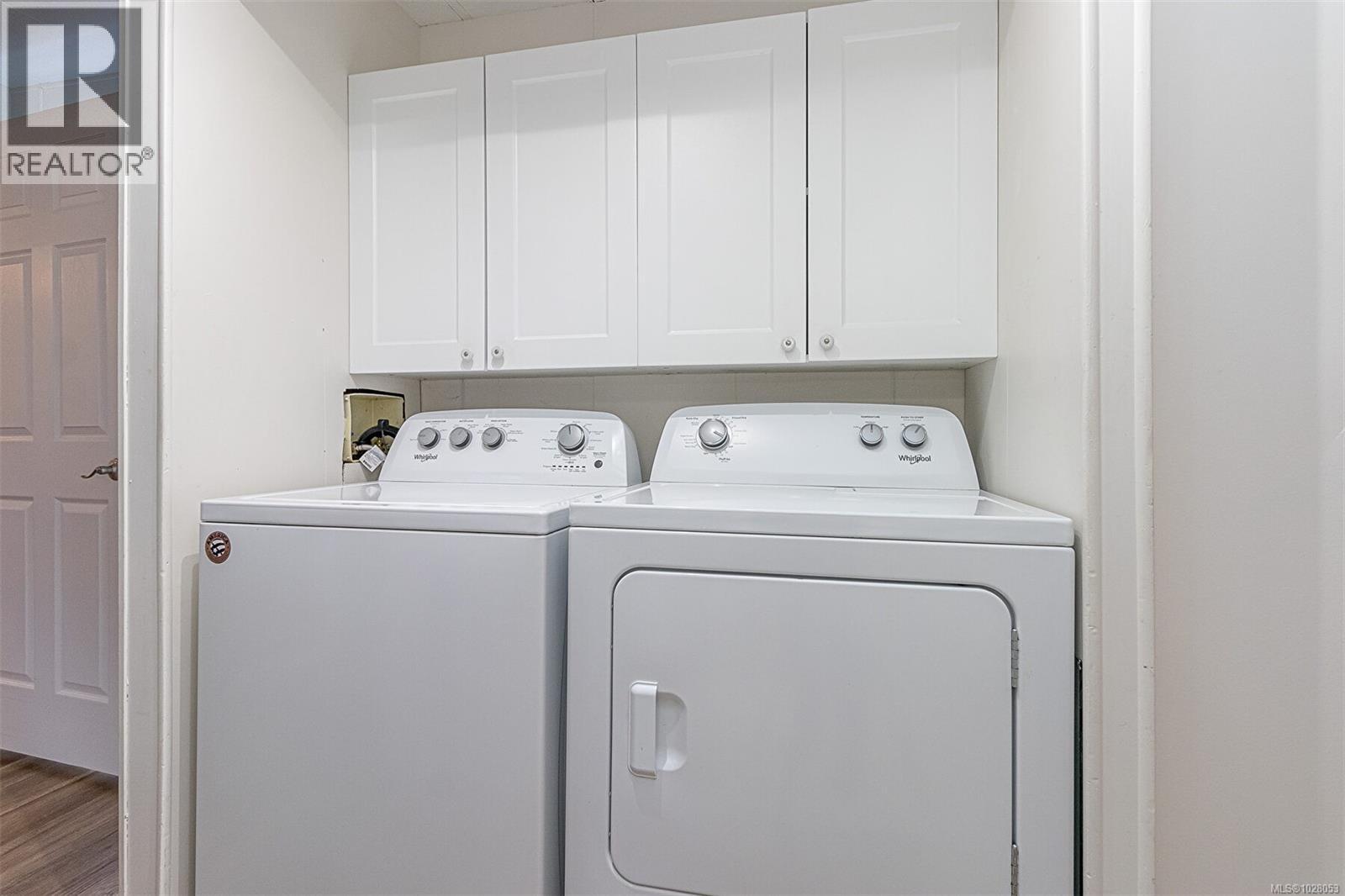 243 TWIGGLY WIGGLY RD - 22